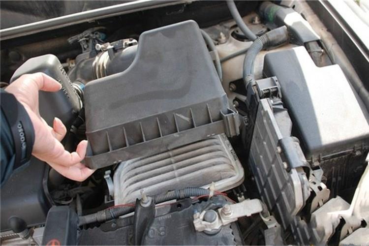 干式拼搏网页版登录入口_拼搏（中国）在维护时，取出滤芯，轻轻敲击端面，灰尘即可掉下，同时可用毛刷轻刷沾污表面