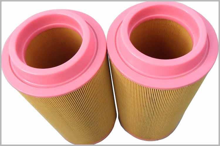 在安装时，拼搏网页版登录入口_拼搏（中国）与发动机进气管之间无论是采用法兰、橡胶管联接还是直接联接